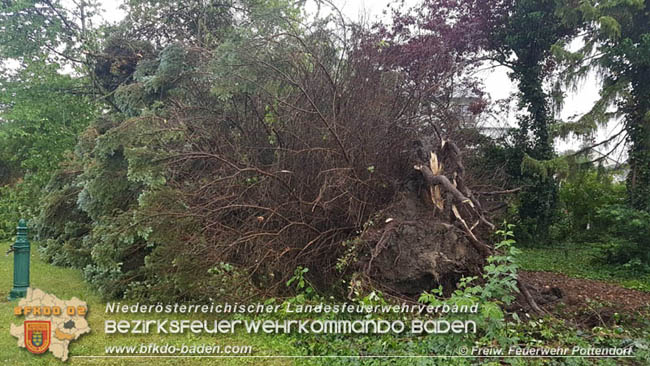 20200603 Heftige Gewitterzelle über Pottendorf  Foto: © Freiwillige Feuerwehr Pottendorf