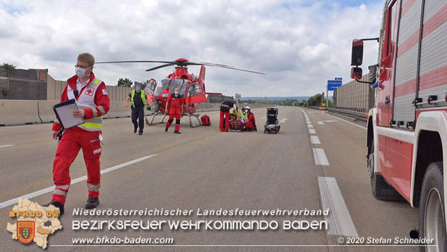 20200611 Verkehrsunfall mit 8 Verletzten auf der A2 bei Kottingbrunn RFB Süd   Foto: © Stefan Schneider BFK Baden