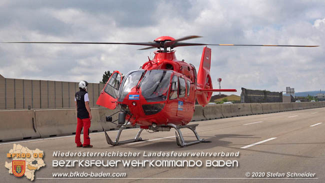 20200611 Verkehrsunfall mit 8 Verletzten auf der A2 bei Kottingbrunn RFB Süd   Foto: © Stefan Schneider BFK Baden