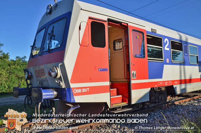 20200629 Pkw von Aspangbahn erfasst in Tattendorf Foto: © Thomas Lenger Monatsrevue.at 20200629 Pkw von Aspangbahn erfasst in Tattendorf Foto: © Thomas Lenger Monatsrevue.at