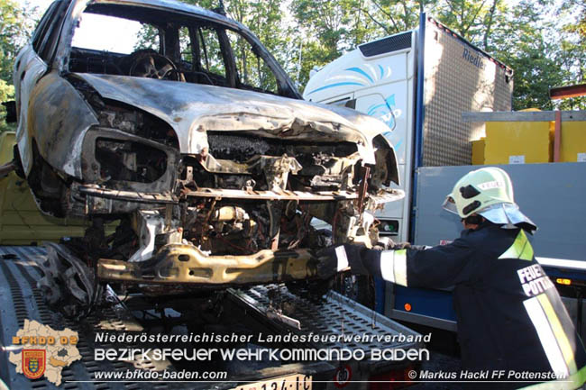 20200826 Fahrzeugbrand am Hals bei der Bezirksgrenze Foto: © ASB ÖA Markus Hackl FF Pottenstein 20200826 Fahrzeugbrand am Hals bei der Bezirksgrenze Foto: © ASB ÖA Markus Hackl FF Pottenstein