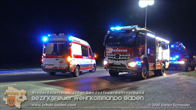 20200904 Verkehrsunfall auf der B210 im Freilandgebiet von Tribuswinkel  Foto: © Stefan Schneider