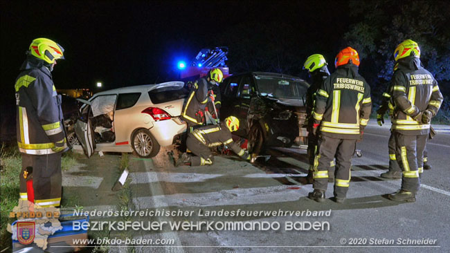 20200904 Verkehrsunfall auf der B210 im Freilandgebiet von Tribuswinkel  Foto: © Stefan Schneider