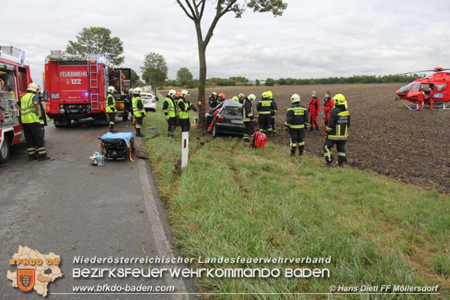 20200928 Verkehrsunfall Möllersdorf - Münchendorf  Fotos: © Hans Dietl FF Möllersdorf