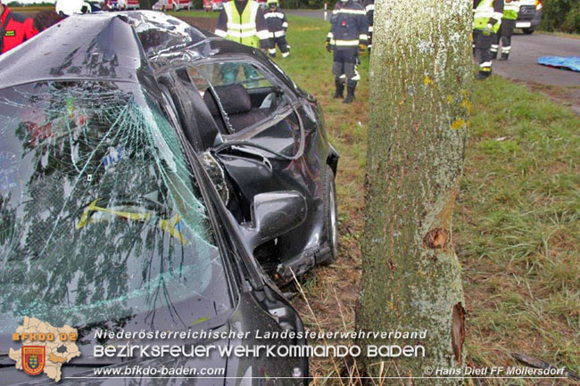 20200928 Verkehrsunfall Möllersdorf - Münchendorf  Fotos: © Hans Dietl FF Möllersdorf