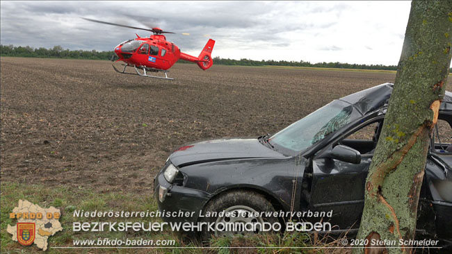 20200928 Verkehrsunfall Möllersdorf - Münchendorf  Fotos: © Stefan Schneider BFK Baden
