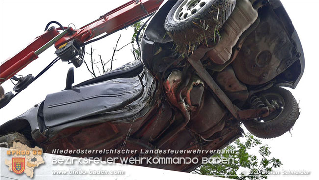 20200928 Verkehrsunfall Möllersdorf - Münchendorf  Fotos: © Stefan Schneider BFK Baden