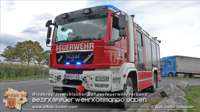 20200102 Bergung eines LKW-Sattelzuges auf der A2 Rastplatz Triestingtal bei Leobersdorf  Foto: © Stefan Schneider