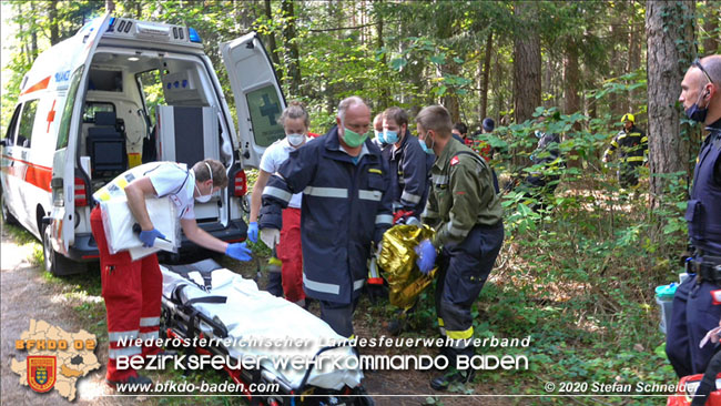 20201003 Personensuche in Berndorf Foto: © Stefan Schneider BFKDO BADEN 20201003 Personensuche in Berndorf Foto: © Stefan Schneider BFKDO BADEN