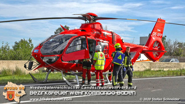 20201009 Schwerer Verkehrsunfall auf der A2 zwischen Leobersdorf und Wöllersdorf  Foto: © Stefan Schneider BFK BADEN