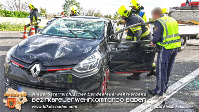 20201009 Schwerer Verkehrsunfall auf der A2 zwischen Leobersdorf und Wöllersdorf  Foto: © Stefan Schneider BFK BADEN