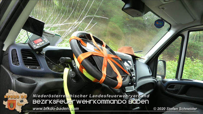 20201014 Verkehrsunfall auf der A21 zwischen Mayerling und Heiligenkreuz  Foto: © Stefan Schneider 