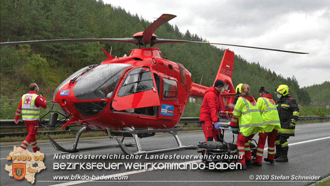20201014 Verkehrsunfall auf der A21 zwischen Mayerling und Heiligenkreuz  Foto: © Stefan Schneider 