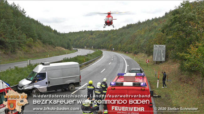 20201014 Verkehrsunfall auf der A21 zwischen Mayerling und Heiligenkreuz  Foto: © Stefan Schneider 