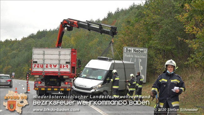 20201014 Verkehrsunfall auf der A21 zwischen Mayerling und Heiligenkreuz  Foto: © Stefan Schneider 