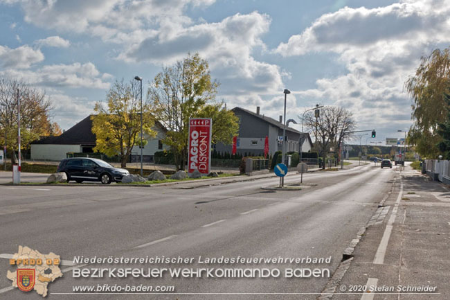 20201105 Verkehrsunfall in der Auffahrtsrampe der Autobahnanschlussstelle Kottingbrunn Richtung Wien Foto: © Stefan Schneider BFK BADEN 20201105 Verkehrsunfall in der Auffahrtsrampe der Autobahnanschlussstelle Kottingbrunn Richtung Wien Foto: © Stefan Schneider BFK BADEN