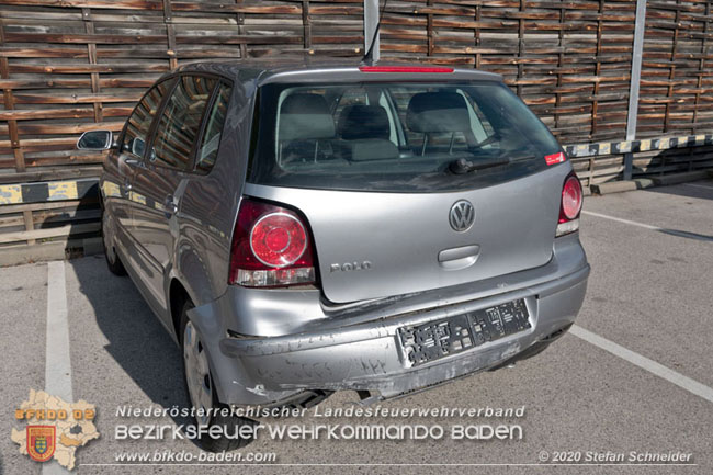 20201105 Verkehrsunfall in der Auffahrtsrampe der Autobahnanschlussstelle Kottingbrunn Richtung Wien Foto: © Stefan Schneider BFK BADEN 20201105 Verkehrsunfall in der Auffahrtsrampe der Autobahnanschlussstelle Kottingbrunn Richtung Wien Foto: © Stefan Schneider BFK BADEN