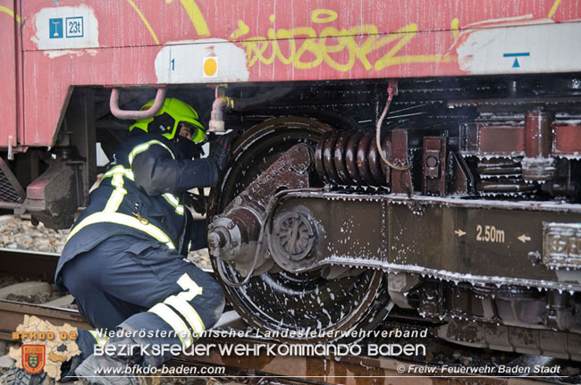 20201112 Brandverdacht bei Eurocity-Zug am Frachtenbahnhof Baden Fotos: © Freiwillige Feuerwehr Baden-Stadt / Roman Van de Castell 20201112 Brandverdacht bei Eurocity-Zug am Frachtenbahnhof Baden Fotos: © Freiwillige Feuerwehr Baden-Stadt / Roman Van de Castell