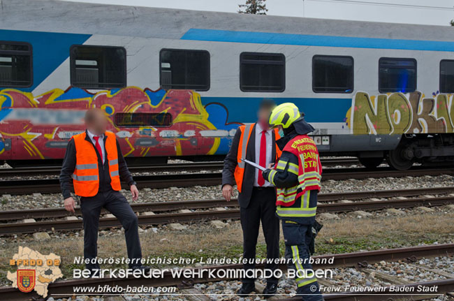 20201112 Brandverdacht bei Eurocity-Zug am Frachtenbahnhof Baden  Fotos: © Freiwillige Feuerwehr Baden-Stadt / Roman Van de Castell