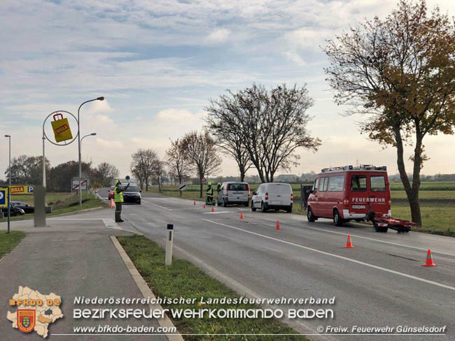 20201114 Verkehrsunfall auf der LB17 in Günselsdorf  Foto: © Christopher Neumayer FF Günselsdorf 