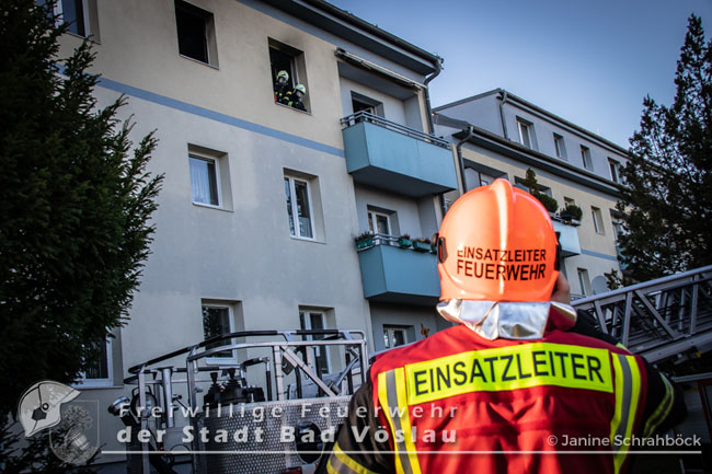 20201118 Wohnungsbrand in Bad Voeslau  Foto: © Janine Schrahboeck FF Stadt Bad Voeslau 