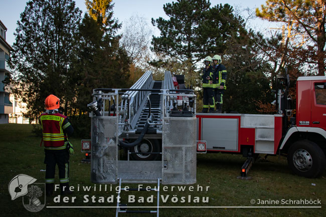20201118 Wohnungsbrand in Bad Voeslau  Foto: © Janine Schrahboeck FF Stadt Bad Voeslau 