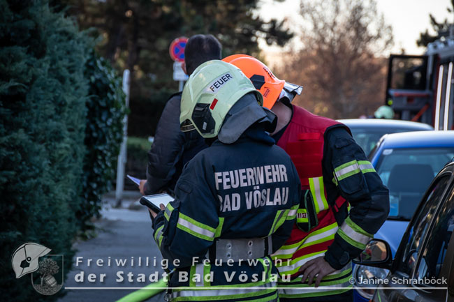 20201118 Wohnungsbrand in Bad Voeslau  Foto: © Janine Schrahboeck FF Stadt Bad Voeslau 