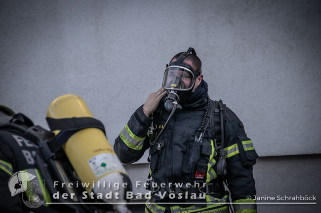 20201118 Wohnungsbrand in Bad Voeslau  Foto: © Janine Schrahboeck FF Stadt Bad Voeslau 