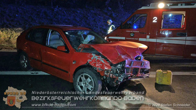 20201130 Verkehrsunfall auf der A2 Südautobahn Höhe Traiskirchen  Foto © Stefan Schneider BFK Baden