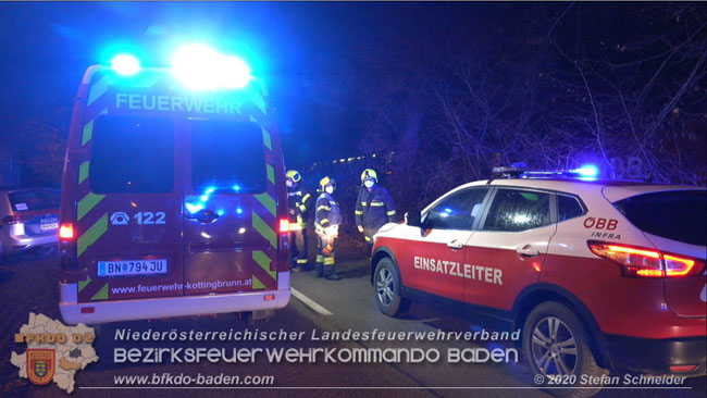 20201205 Unfall auf der Südbahnstrecke bei Kottingbrunn  Foto: © Stefan Schneider BFKDO BADEN
