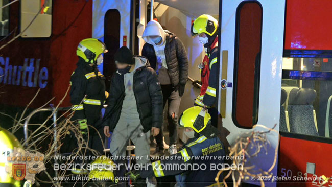 20201205 Unfall auf der Südbahnstrecke bei Kottingbrunn  Foto: © Stefan Schneider BFKDO BADEN