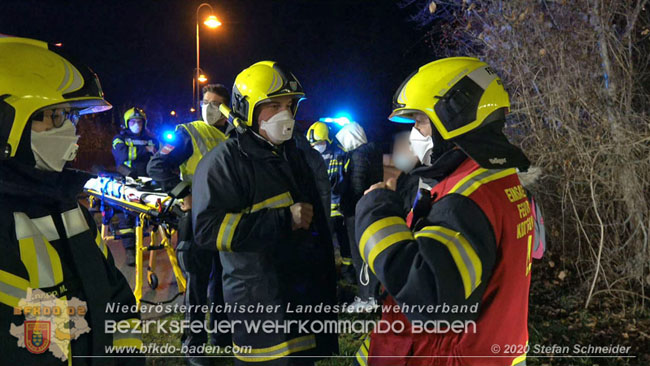 20201205 Unfall auf der Südbahnstrecke bei Kottingbrunn  Foto: © Stefan Schneider BFKDO BADEN