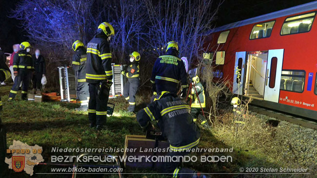 20201205 Unfall auf der Südbahnstrecke bei Kottingbrunn  Foto: © Stefan Schneider BFKDO BADEN