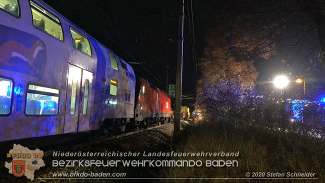 20201205 Unfall auf der Südbahnstrecke bei Kottingbrunn  Foto: © Stefan Schneider BFKDO BADEN