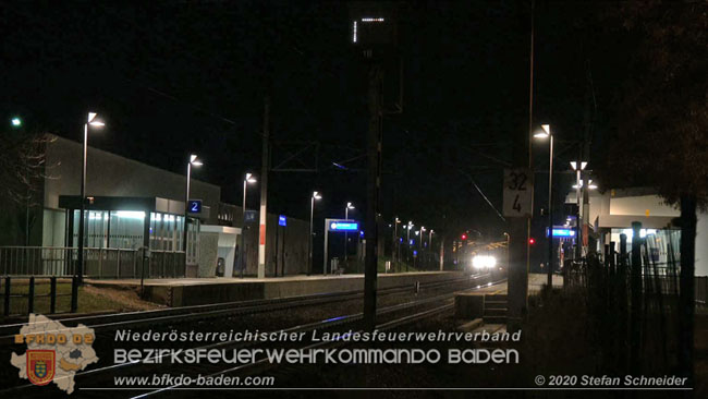 20201205 Unfall auf der Südbahnstrecke bei Kottingbrunn  Foto: © Stefan Schneider BFKDO BADEN