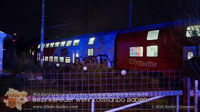 20201205 Unfall auf der Südbahnstrecke bei Kottingbrunn  Foto: © Stefan Schneider BFKDO BADEN