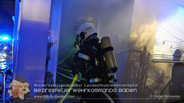 Wohnungsbrand Vöslau - Foto: Stefan Schneider