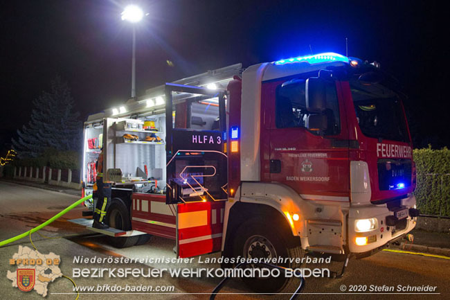 20202020 Alarmierter Schadstoffeinsatz stellte sich als defekte Heizanlage heraus in Baden Ortsteil Weikersdorf Foto: © Stefan Schneider BFKDO Baden 20202020 Alarmierter Schadstoffeinsatz stellte sich als defekte Heizanlage heraus in Baden Ortsteil Weikersdorf Foto: © Stefan Schneider BFKDO Baden