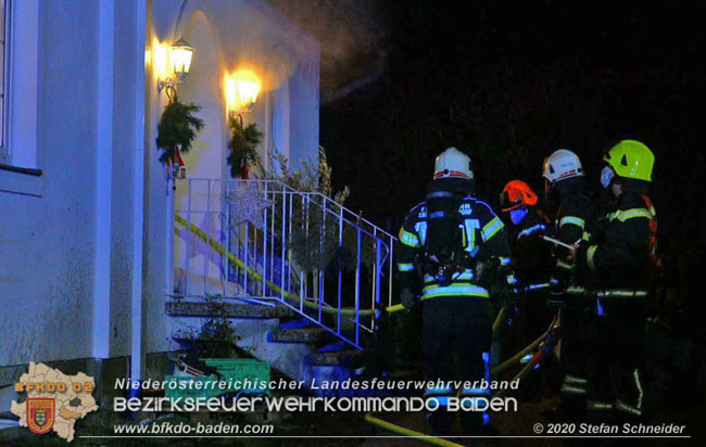 20202020 Alarmierter Schadstoffeinsatz stellte sich als defekte Heizanlage heraus in Baden Ortsteil Weikersdorf   Foto: © Stefan Schneider BFKDO Baden
