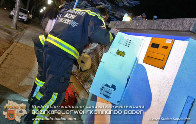 20202020 Alarmierter Schadstoffeinsatz stellte sich als defekte Heizanlage heraus in Baden Ortsteil Weikersdorf   Foto: © Stefan Schneider BFKDO Baden