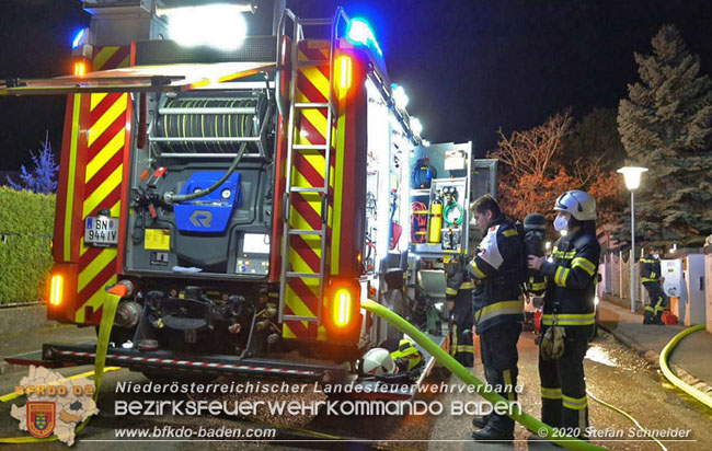 20202020 Alarmierter Schadstoffeinsatz stellte sich als defekte Heizanlage heraus in Baden Ortsteil Weikersdorf   Foto: © Stefan Schneider BFKDO Baden
