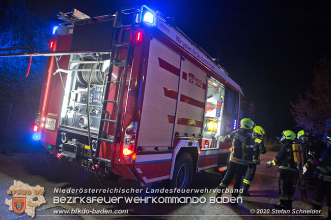 20201223 Sechsköpfige Familie bei Wohnungbrand in Sicherheit gebracht Foto: © Stefan Schneider 20201223 Sechsköpfige Familie bei Wohnungbrand in Sicherheit gebracht Foto: © Stefan Schneider