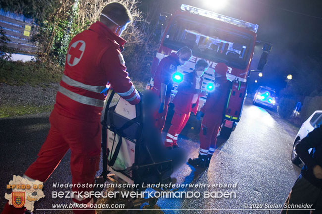 20201223 Sechsköpfige Familie bei Wohnungbrand in Sicherheit gebracht Foto: © Stefan Schneider 20201223 Sechsköpfige Familie bei Wohnungbrand in Sicherheit gebracht Foto: © Stefan Schneider