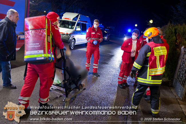 20201223 Sechsköpfige Familie bei Wohnungbrand in Sicherheit gebracht Foto: © Stefan Schneider 20201223 Sechsköpfige Familie bei Wohnungbrand in Sicherheit gebracht Foto: © Stefan Schneider