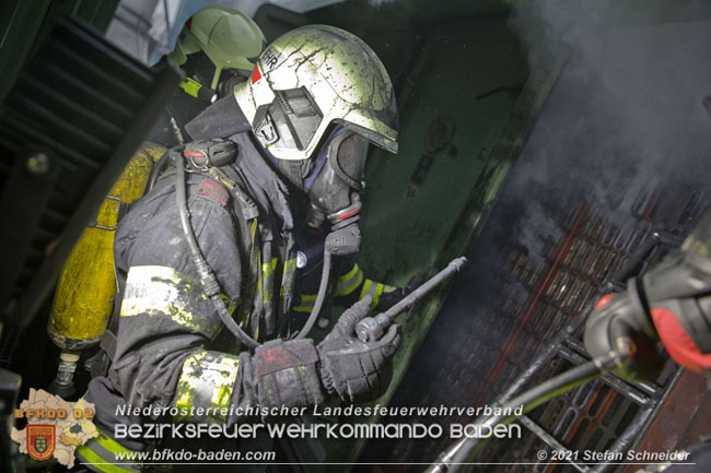 20210105 Brand einer Filteranlage während Revisionsarbeiten in Enzesfeld Foto: © Stefan Schneider BFKDO Baden 20210105 Brand einer Filteranlage während Revisionsarbeiten in Enzesfeld Foto: © Stefan Schneider BFKDO Baden