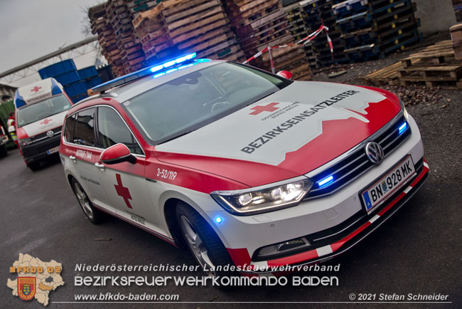 20210105 Brand einer Filteranlage während Revisionsarbeiten in Enzesfeld Foto: © Stefan Schneider BFKDO Baden 20210105 Brand einer Filteranlage während Revisionsarbeiten in Enzesfeld Foto: © Stefan Schneider BFKDO Baden