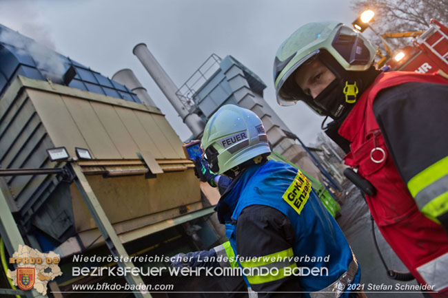 20210105 Brand einer Filteranlage während Revisionsarbeiten in Enzesfeld Foto: © Stefan Schneider BFKDO Baden 20210105 Brand einer Filteranlage während Revisionsarbeiten in Enzesfeld Foto: © Stefan Schneider BFKDO Baden