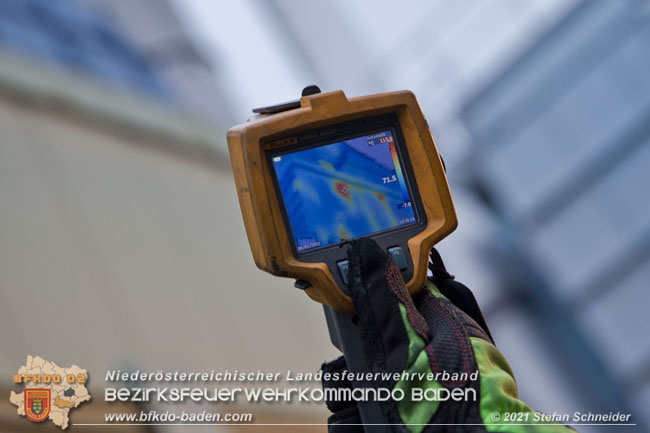 20210105 Brand einer Filteranlage während Revisionsarbeiten in Enzesfeld Foto: © Stefan Schneider BFKDO Baden 20210105 Brand einer Filteranlage während Revisionsarbeiten in Enzesfeld Foto: © Stefan Schneider BFKDO Baden
