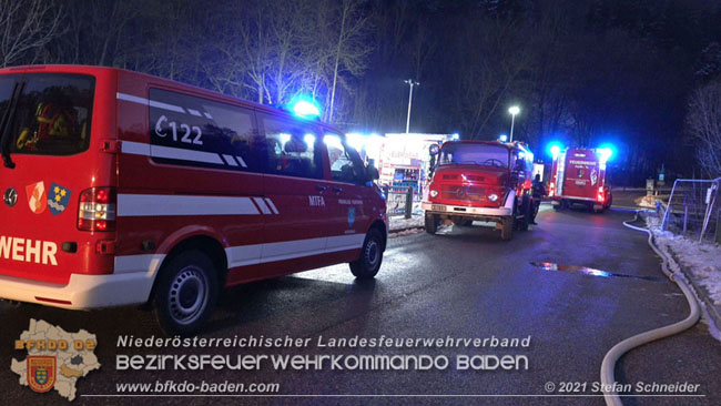 20210111 Brand einer Holzhütte im Waldgebiet Furth a.d.Triesting   Foto: © Stefan Schneider BFKDO Baden
