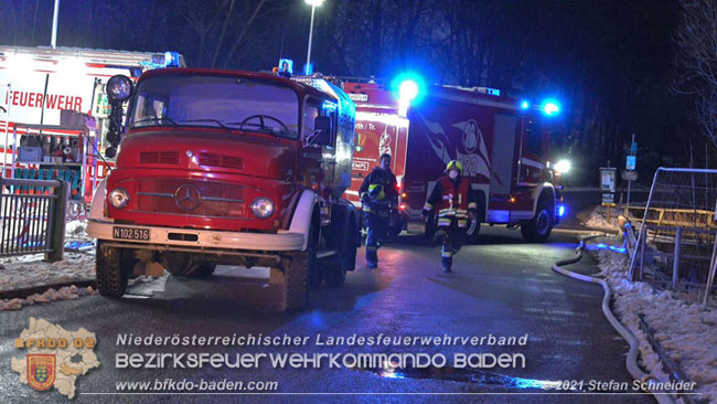 20210111 Brand einer Holzhütte im Waldgebiet Furth a.d.Triesting   Foto: © Stefan Schneider BFKDO Baden